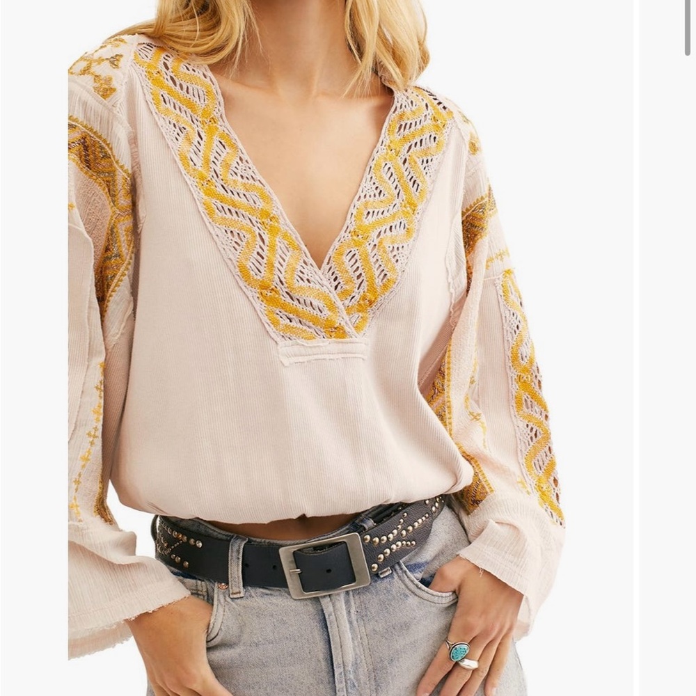 Free People Cross Country Top in Sand Size Medium Boho Cropped Long Sleeve